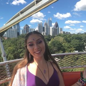 Meet your Posher, Jasmine